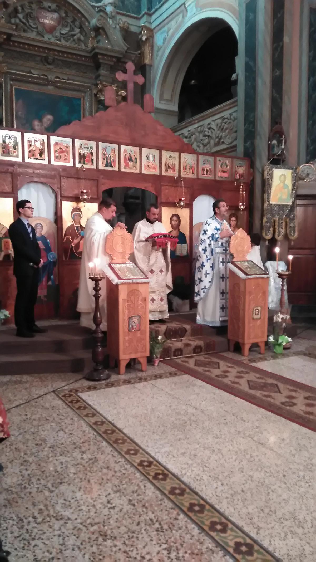 Instalare Preot Paroh Marius