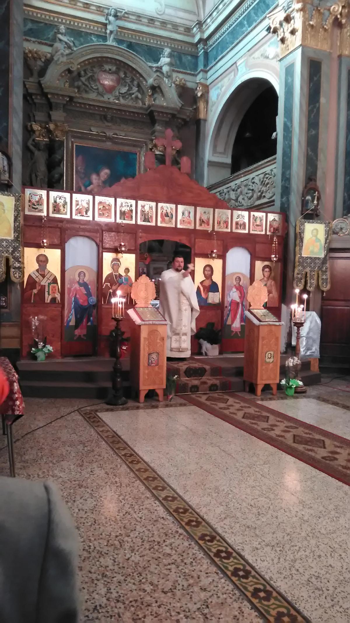 Instalare Preot Paroh Marius