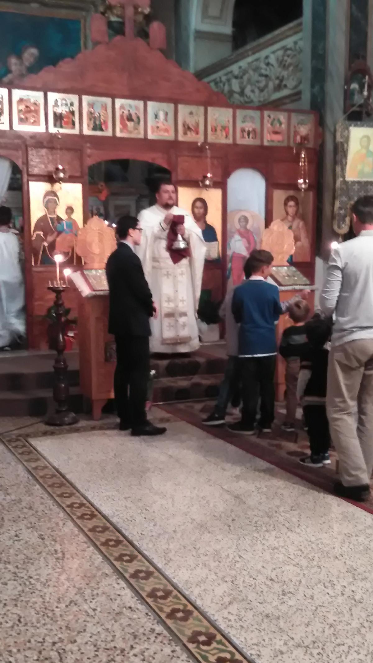 Instalare Preot Paroh Marius